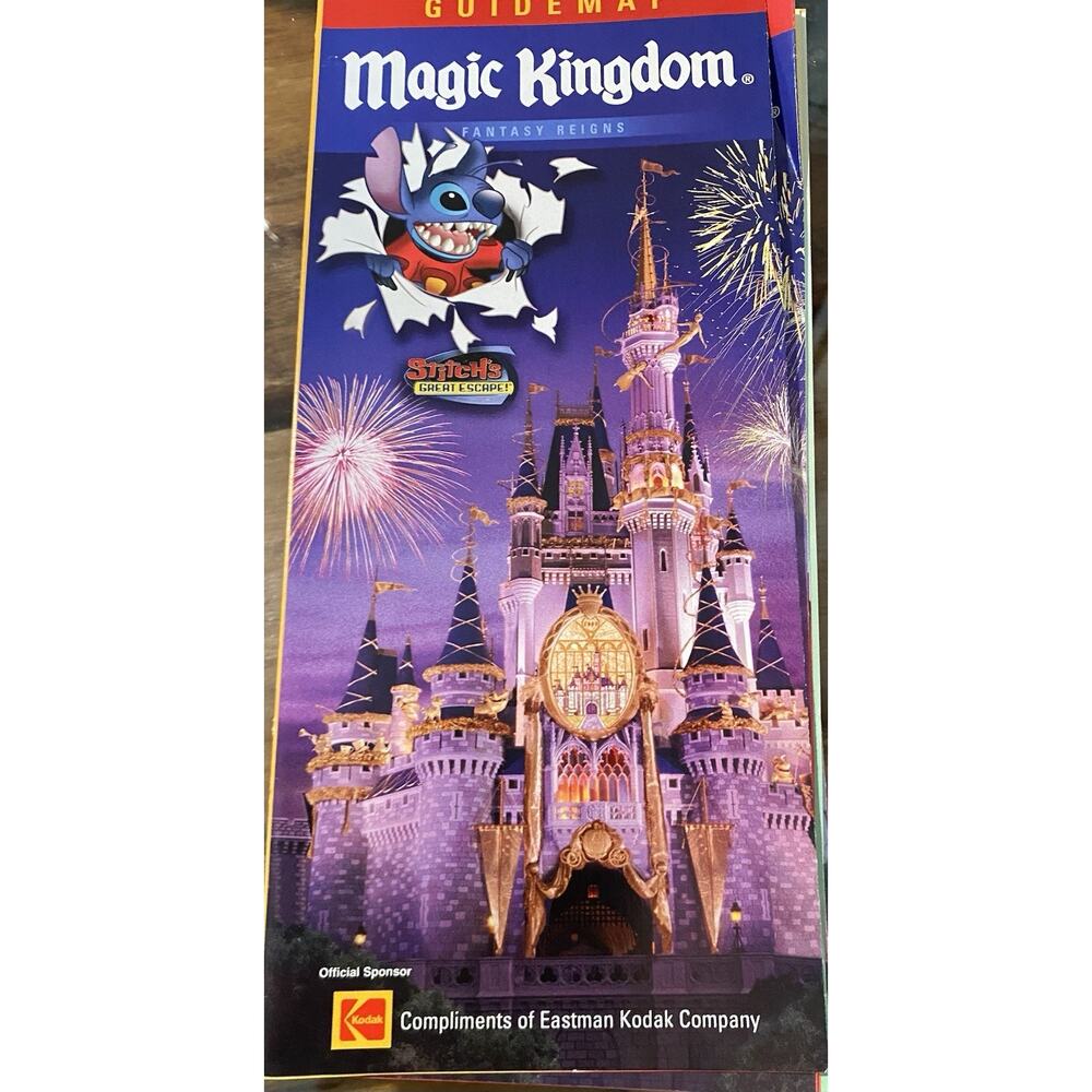 Walt Disney World Magic Kingdom Stitch Guidemaps Lot of 5 Stitch’s Great Escape